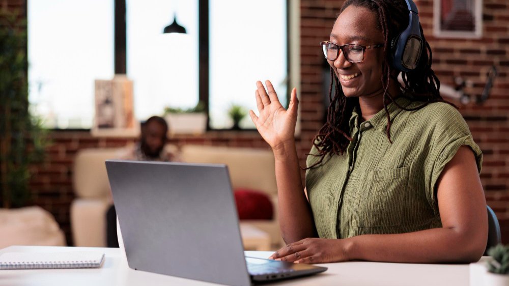 Virtual Assistance & Customer Relation Management course